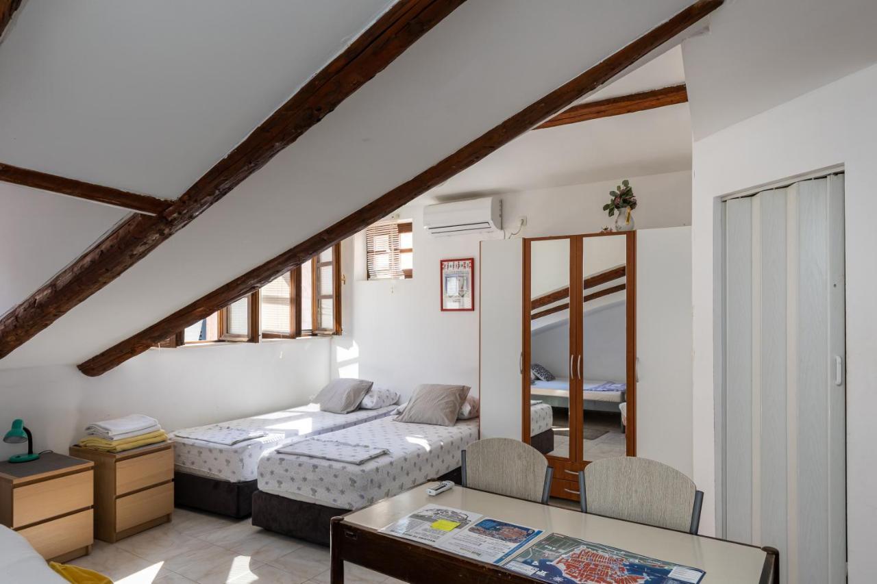 B&B Buza House ดูบรอฟนิก ภายนอก รูปภาพ